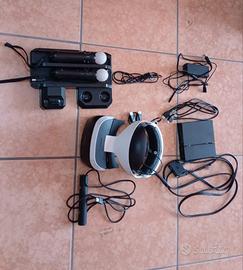  PlayStation 4 pro con accessori e giochi