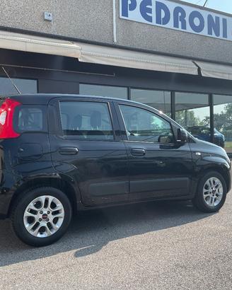 Fiat Panda 1.2 Lounge 69CV Neopatenti