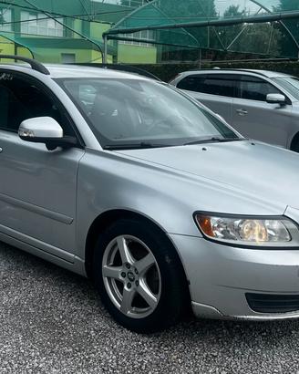 Volvo V50 D2 POLAR