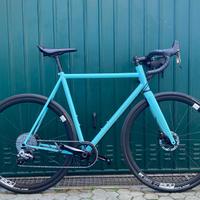 Bici da corsa in acciaio