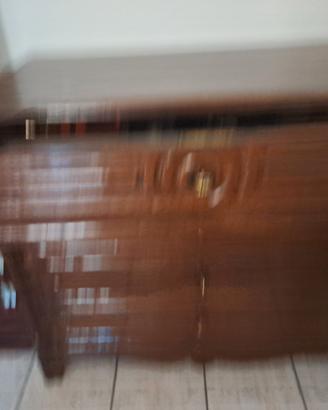 Cassettone in legno