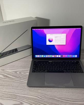 MacBook Pro 2017 512gb ssd 16GB ram TouchBar Apple