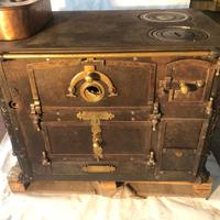 Stufa cucina in ghisa ed ottone cm. 110 metà 800