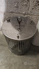 Pasturatore tritasarde a lame