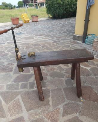 Torchio con trafile in bronzo