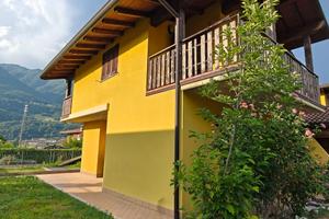 Spendida Villa al Lago di Endine Gaiano