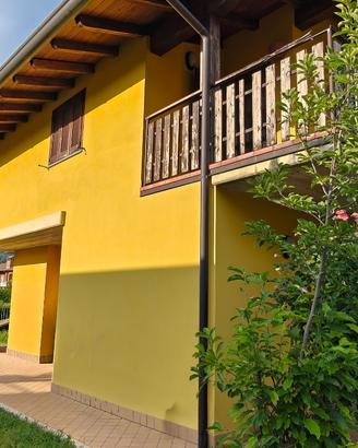 Spendida Villa al Lago di Endine Gaiano