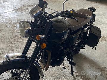 Moto mash 250