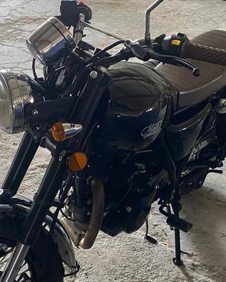 Moto mash 250
