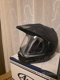 Casco arai tour x5