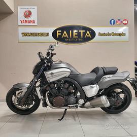 Yamaha VMAX - 2017