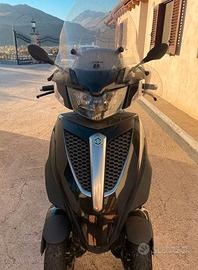 Piaggio MP3 300 - 2011
