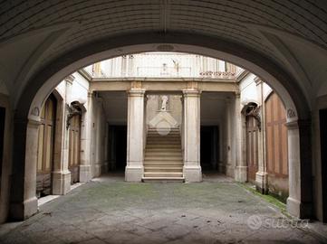 CASA DI CORTE A SAN SEVERO