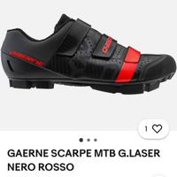 Scarpe più pedali a sgancio rapido 