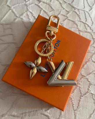 Ciondolo charm per borsa portachiavi Louis Vuitton