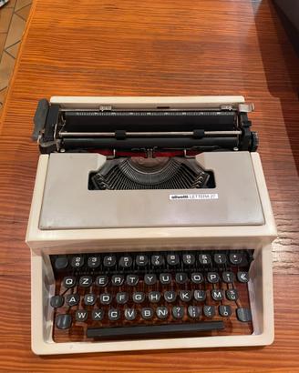 Olivetti Lettera 27