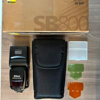 Nikon Speedlight Flash SB-800 TTL con custodia