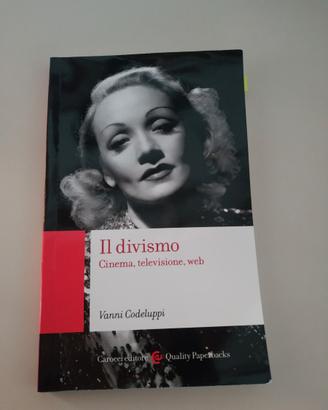 Il Divismo