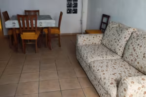 Visita Iglesias ,appartamento