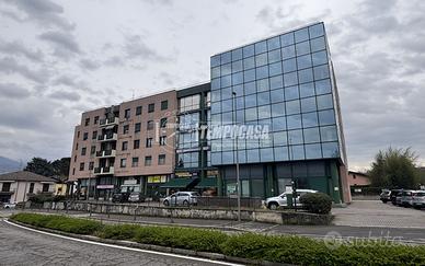 Ufficio a Como Via Belvedere 4 locali