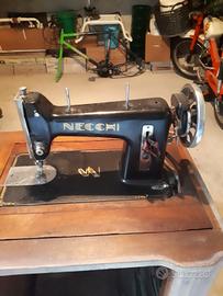 macchina cucire necchi anni 50