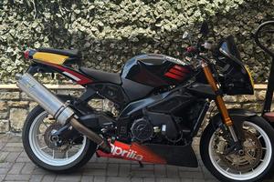 Aprilia rsvr1000 r