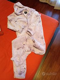 Pigiama morbidoso unicorni 🦄.  età: 13 anni