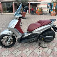 Piaggio beverly 350