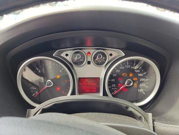 Quadro strumenti FORD FOCUS 1560cc diesel 2009
