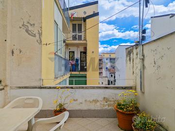 Stanze in appartamento condiviso zona Province