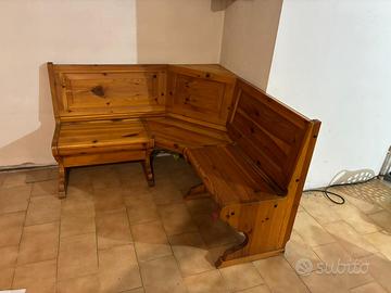 Panca ad angolo in legno massello