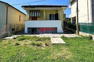 Terratetto Cattolica [Cod. rif V312VRG]