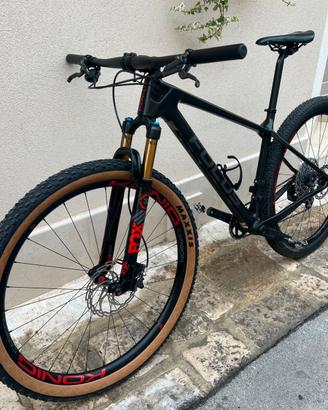 mtb FOCUS RAVEN carbonio