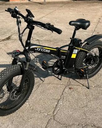 Bici Elettrica Janobike E20 