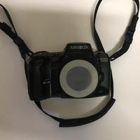 Minolta Dynax 700si + accessori + custodia