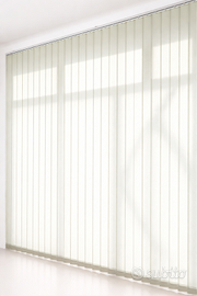 Tende verticali ignifughe con alette orientabili