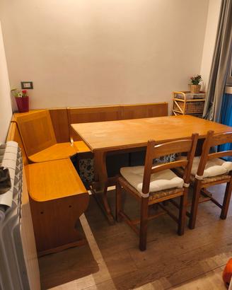 Tavolo giropanca e sedie in vero legno massello 