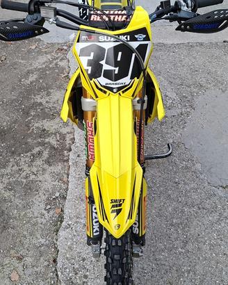 Suzuki RMZ450 Motocross