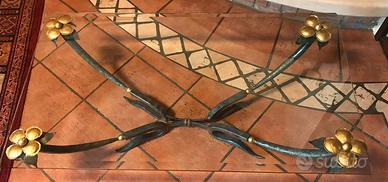 tavolino ferro battutoe vetro