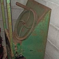 macina, torchio e tinozza