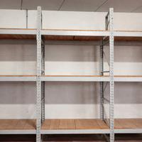 Scaffali metallici industriali