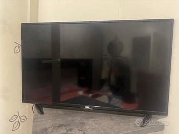 TV HKC 32" LED HD Ready