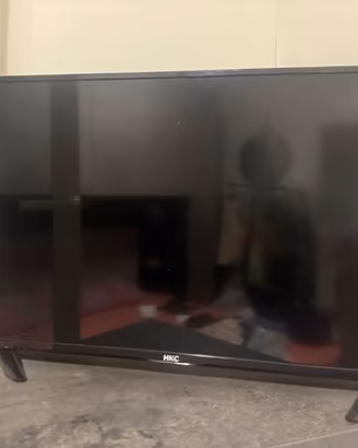 TV HKC 32" LED HD Ready