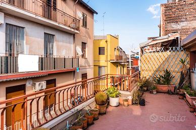 Appartamento con terrazzino
