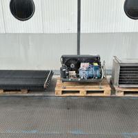 Unità refrigerante-motore per cella frigorifera