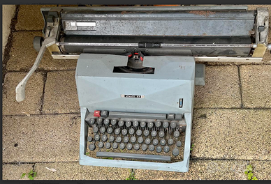 RARITA':OLIVETTI82macchinaSCRIVERE"Diaspron"ANNI60