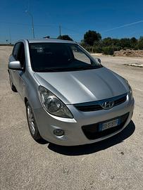 HYUNDAI i20 - 2009 1.6 crdi