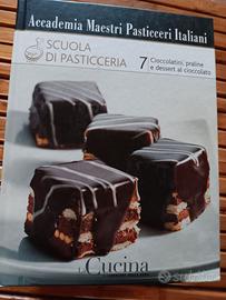 20 libri di Accademia Maestri Pasticceri Italiani