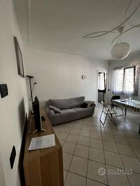 Trilocale luminoso con terrazzo