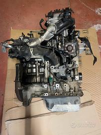 Peugeot 208 1.6 HDI 68 KW 92CV Pezzi ric. Motore